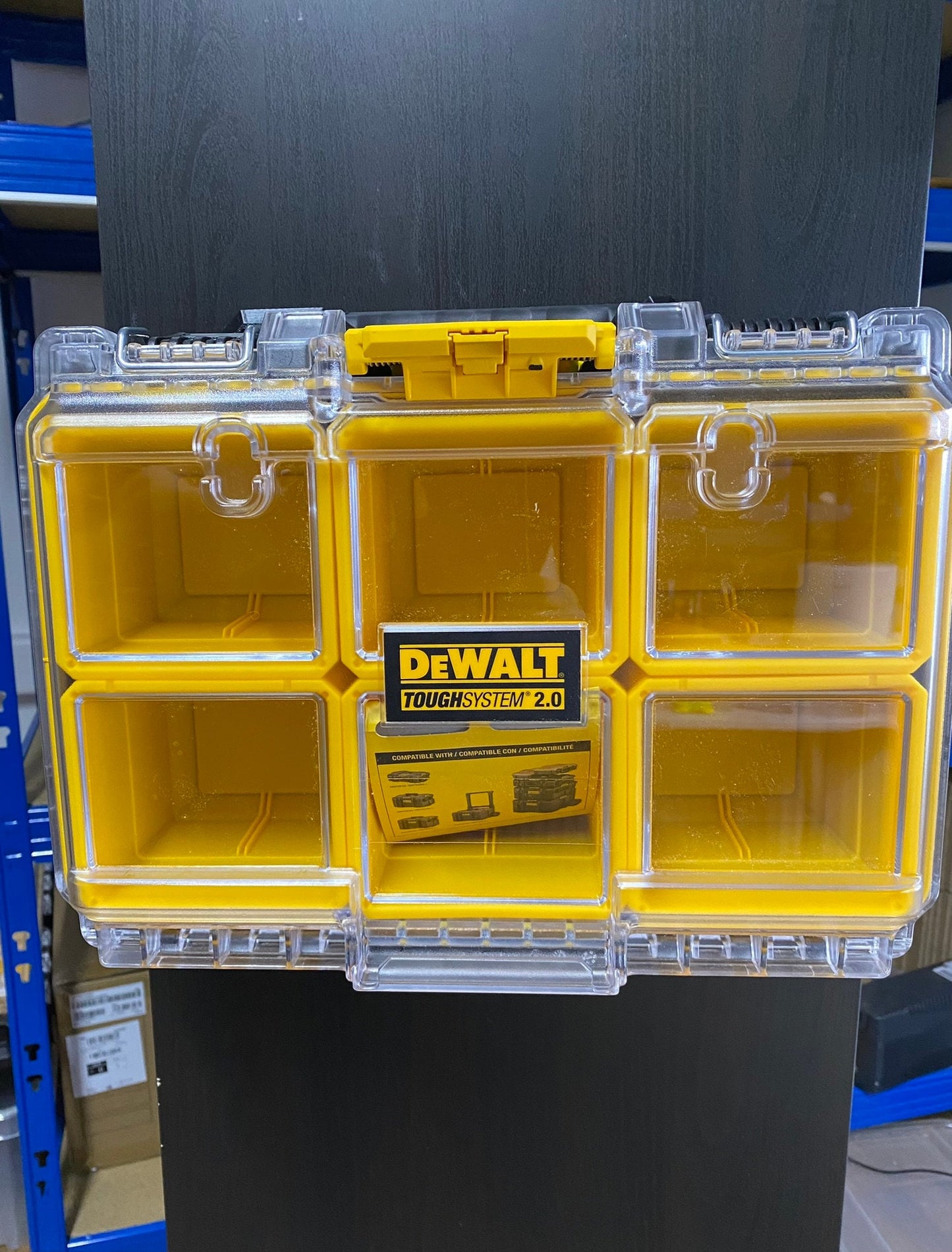 DEWALT TOUGHSYSTEM half size box mounting bracket | mounting platform